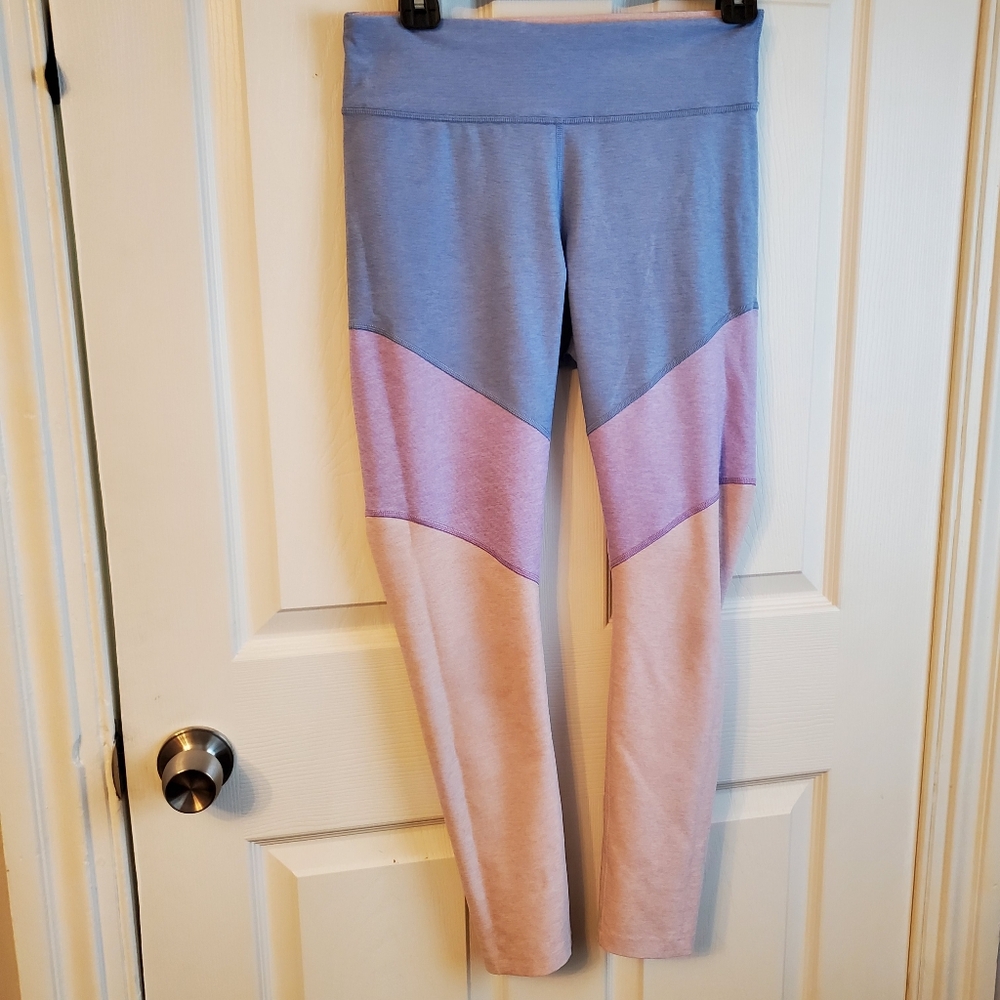 Medium Outdoor Voices Pastel Leggings